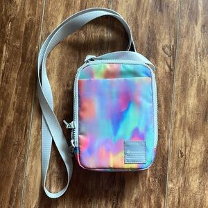 Lululemon Easy Access Prism Wash Multi/Vapour Crossbody bag nylon multicolour
